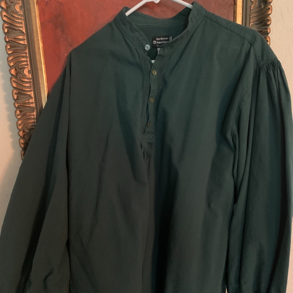 LOOK!! Shirt Henley Large Cotton green puffy sleeves pirate